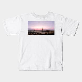 Sailing off the coast Kids T-Shirt